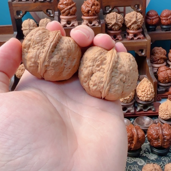 文玩核桃把件三足元宝