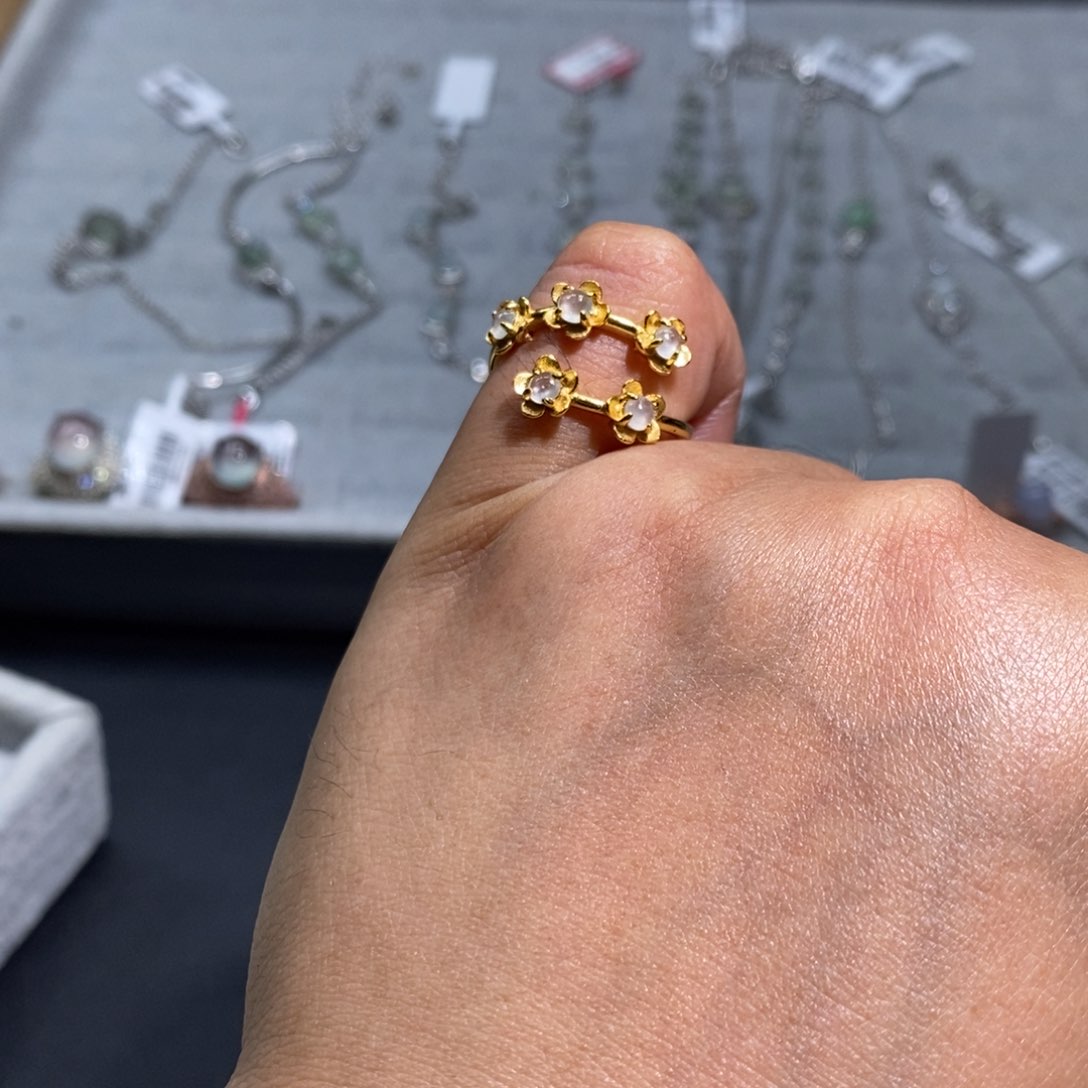 翡翠挂件银S925镶嵌戒指