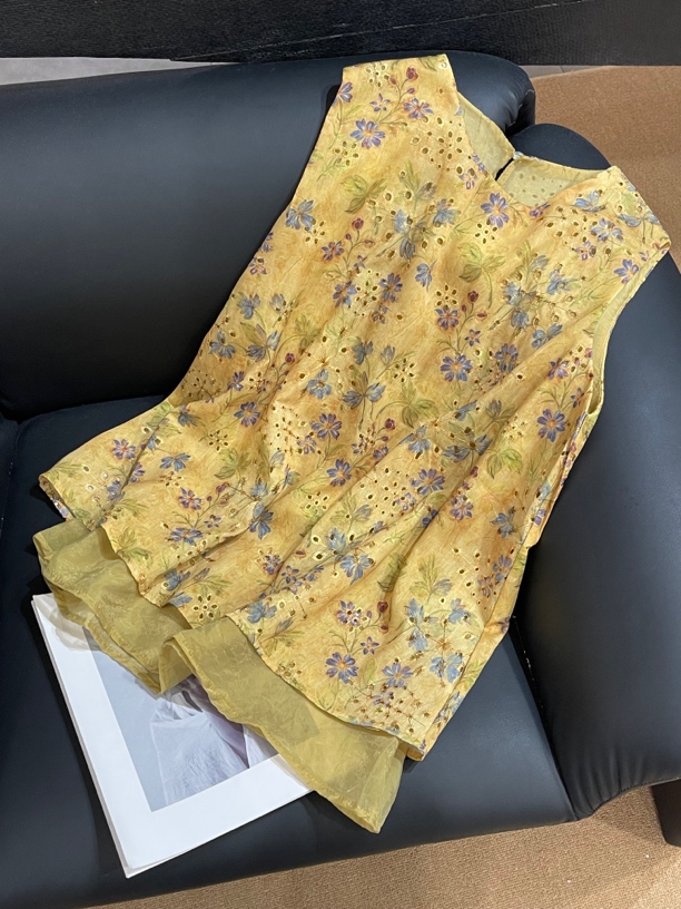 KW【莫兰花蕾】南油欧货设计师款女装镂空拼接无袖衬衫碎花背心上衣