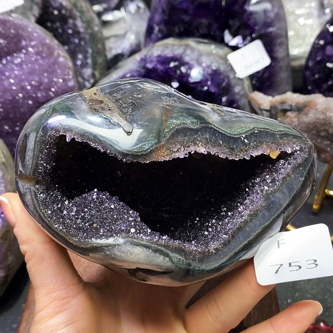 水晶大型摆件（非配饰）未镶嵌