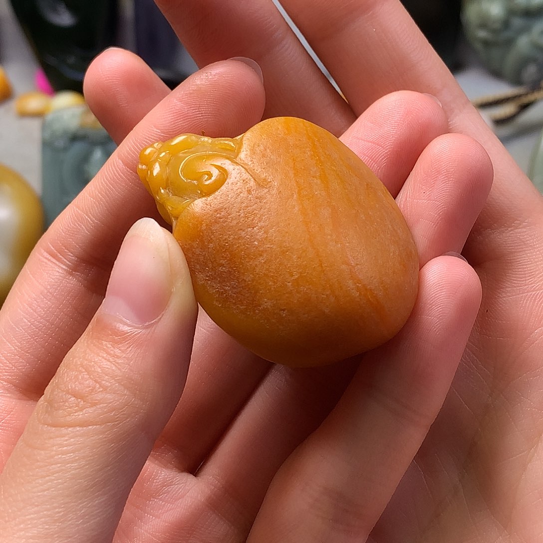 颈饰未镶嵌和田玉奇**赏