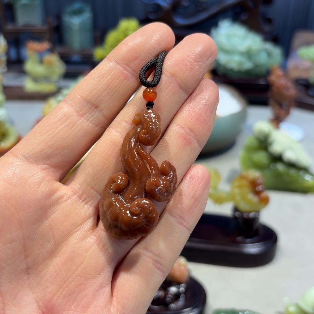 蛇纹石玉未镶嵌珠宝奇石