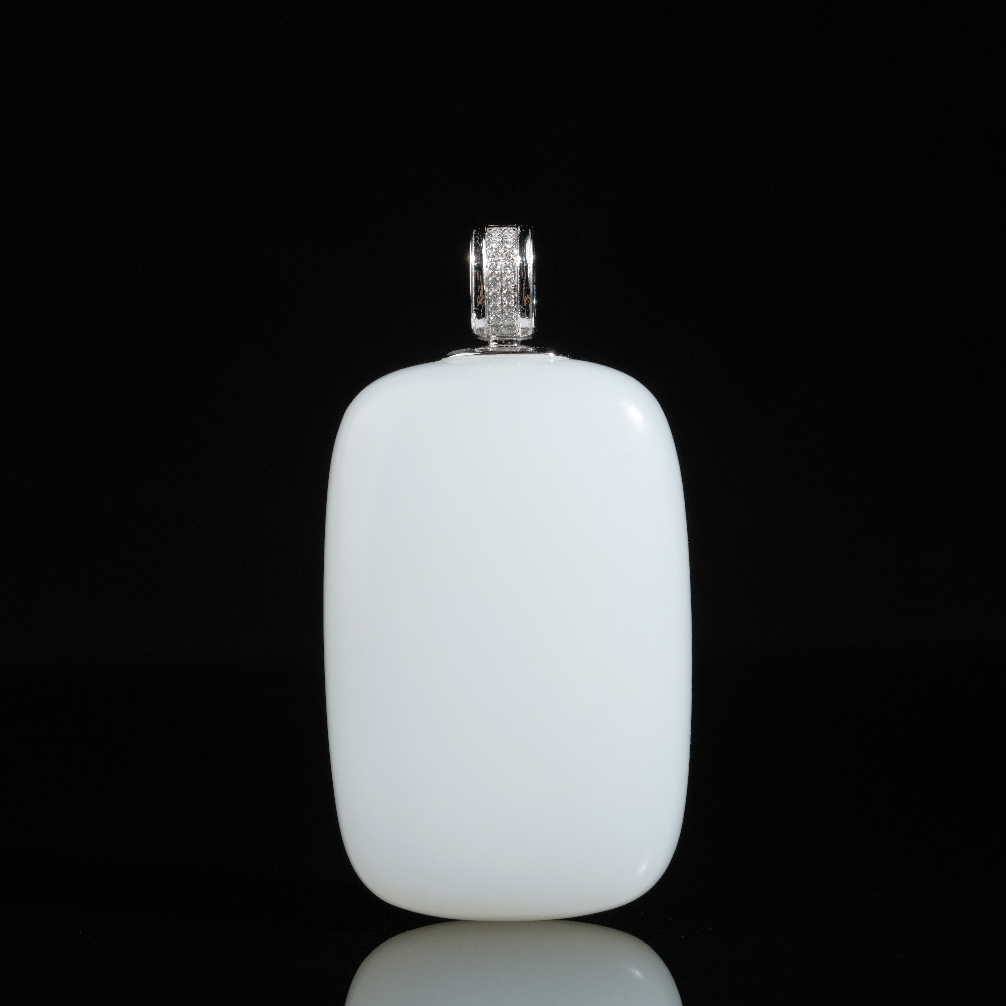 【鹿鸣】莫争 | 18k金顶俄高白特细无事牌（k白）40*24.5*12mm LM09