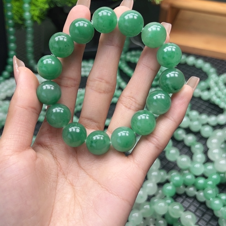 石英质玉手链未镶嵌