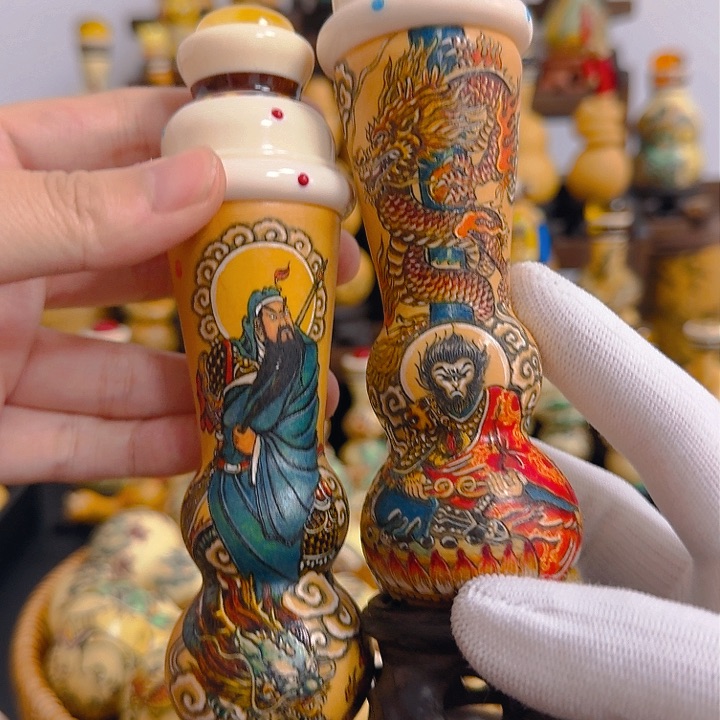 ?****梯田里佳佳离去回去咯呀