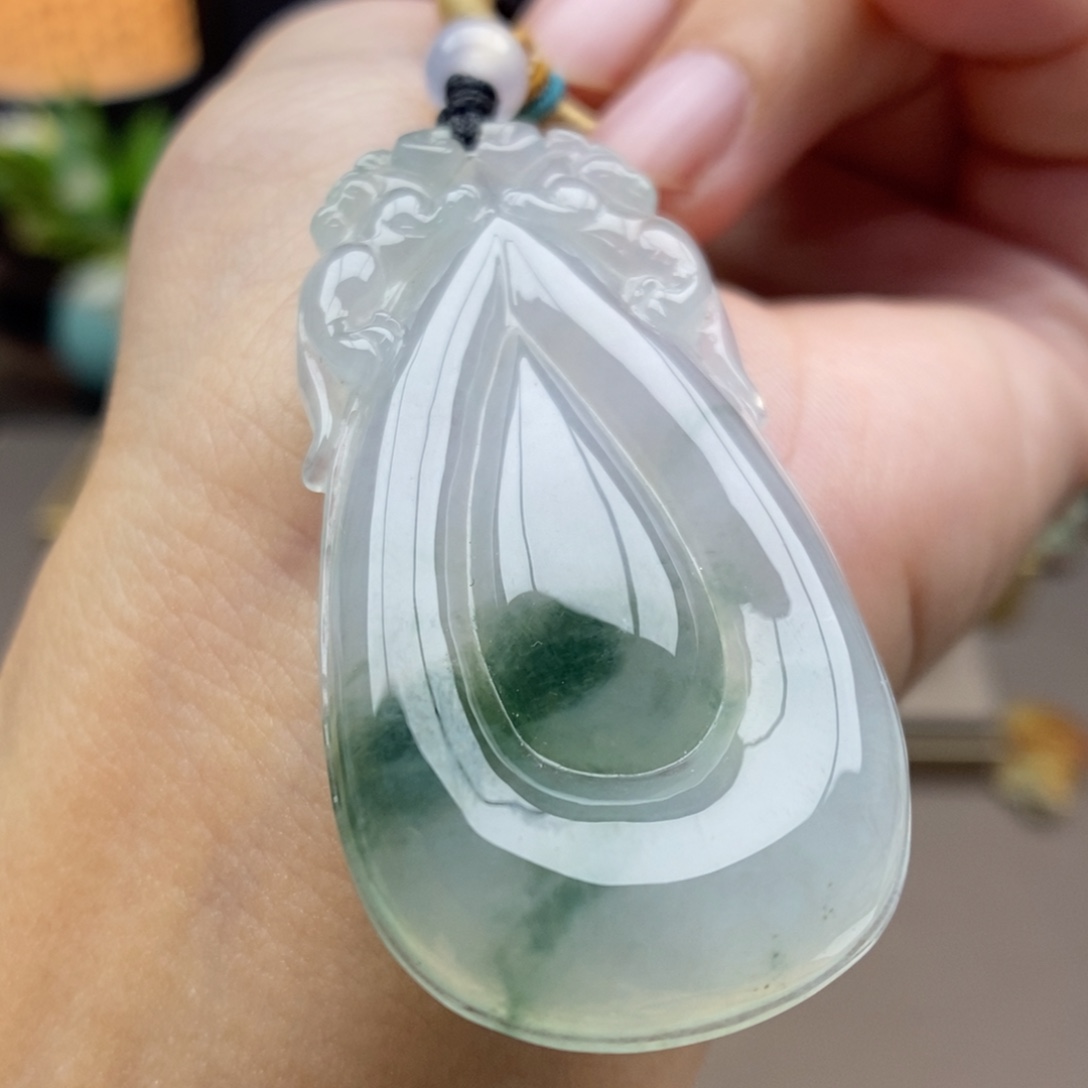 翡翠未镶嵌颈饰吊坠54