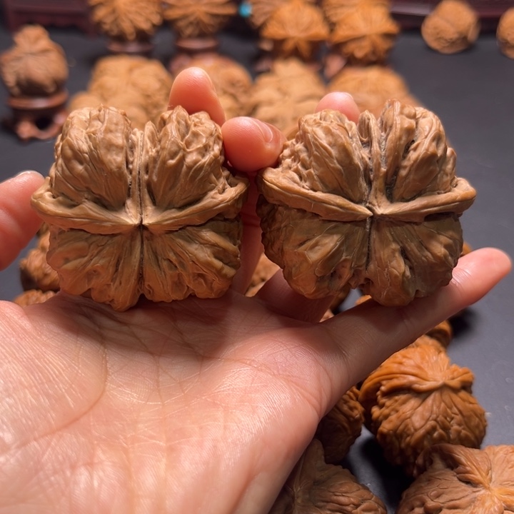 蛙蛙龙首球连49尺寸核桃哈哈哈哈哈哈