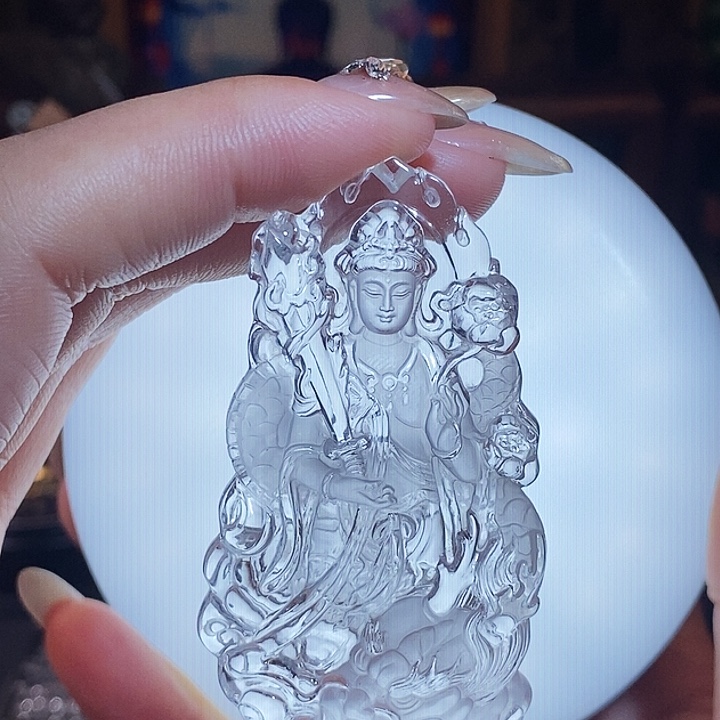 吥***惪颈饰未镶嵌水晶吊坠