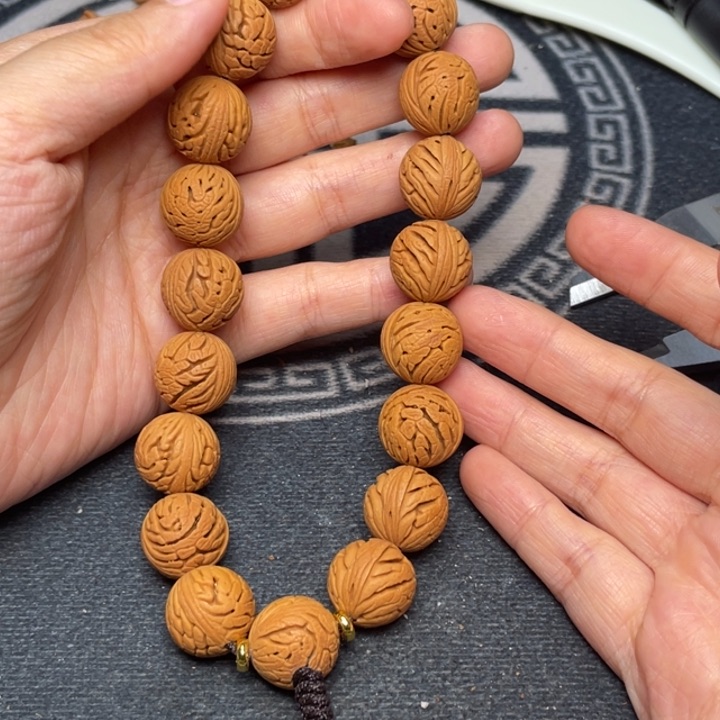 桃核手串龙纹桃核