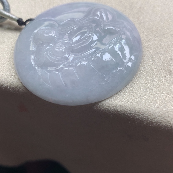 翡翠颈饰未镶嵌吊坠