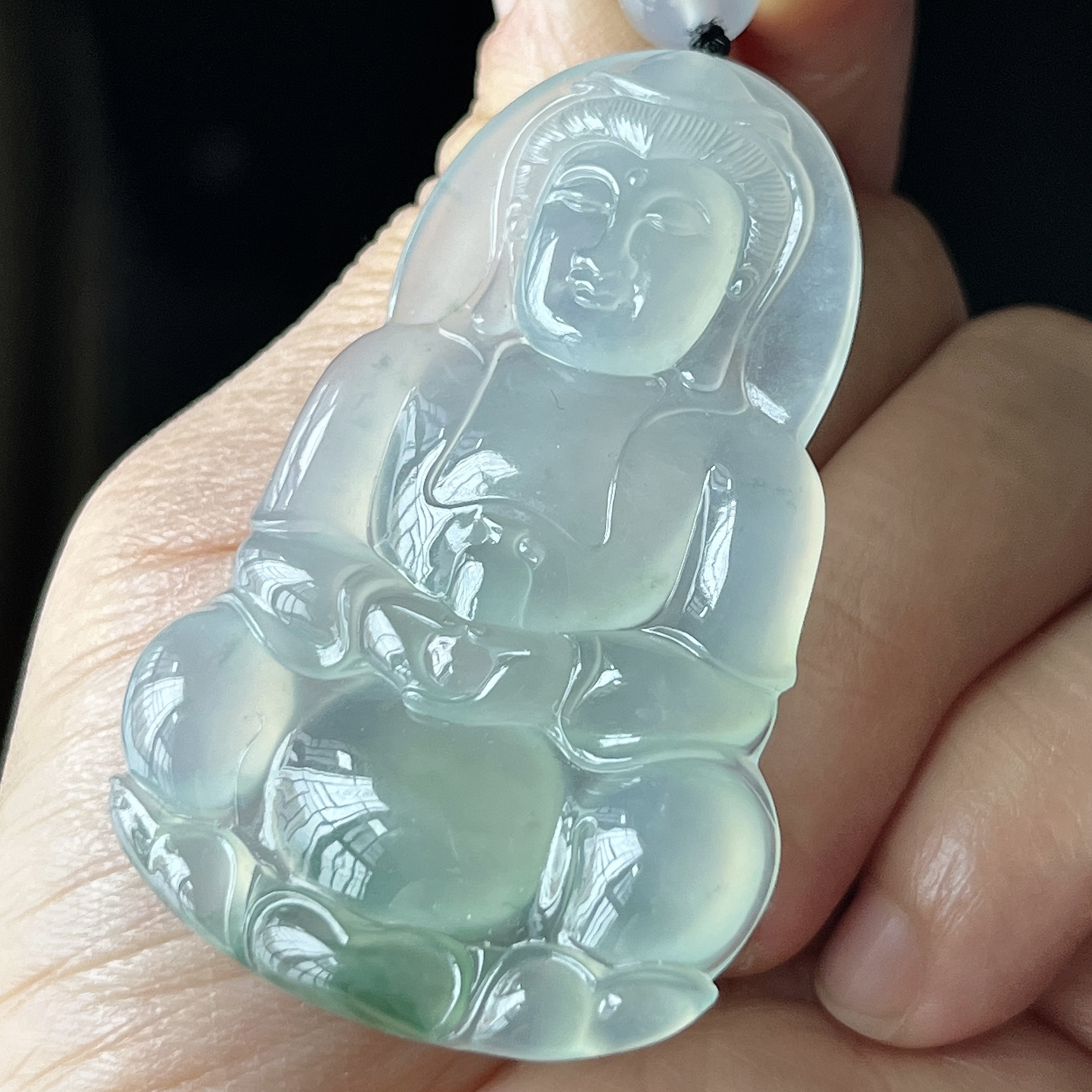 缅甸天然A货翡翠老坑冰种飘花正装观音吊坠尺寸55.2/37/5.8