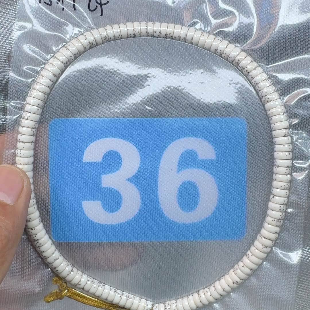 吊坠星月菩提73药片手持。36