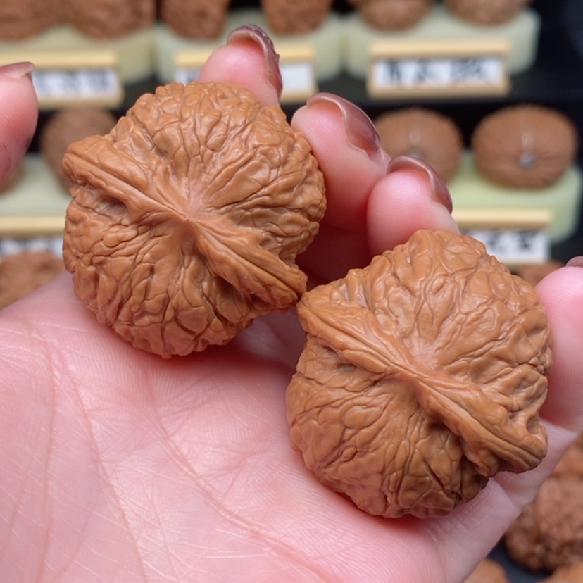 【闪购商品】文玩核桃吊坠乾隆磨39
