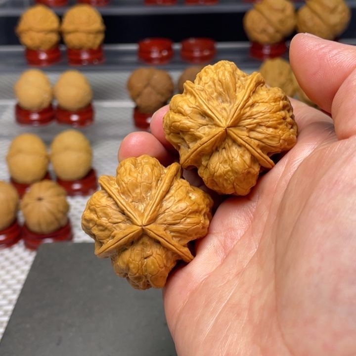 文玩核桃把件11四棱