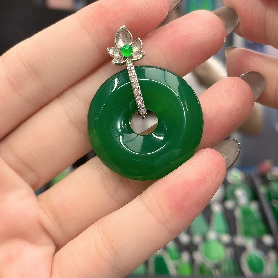 银S925镶嵌吊坠玛瑙/玉髓