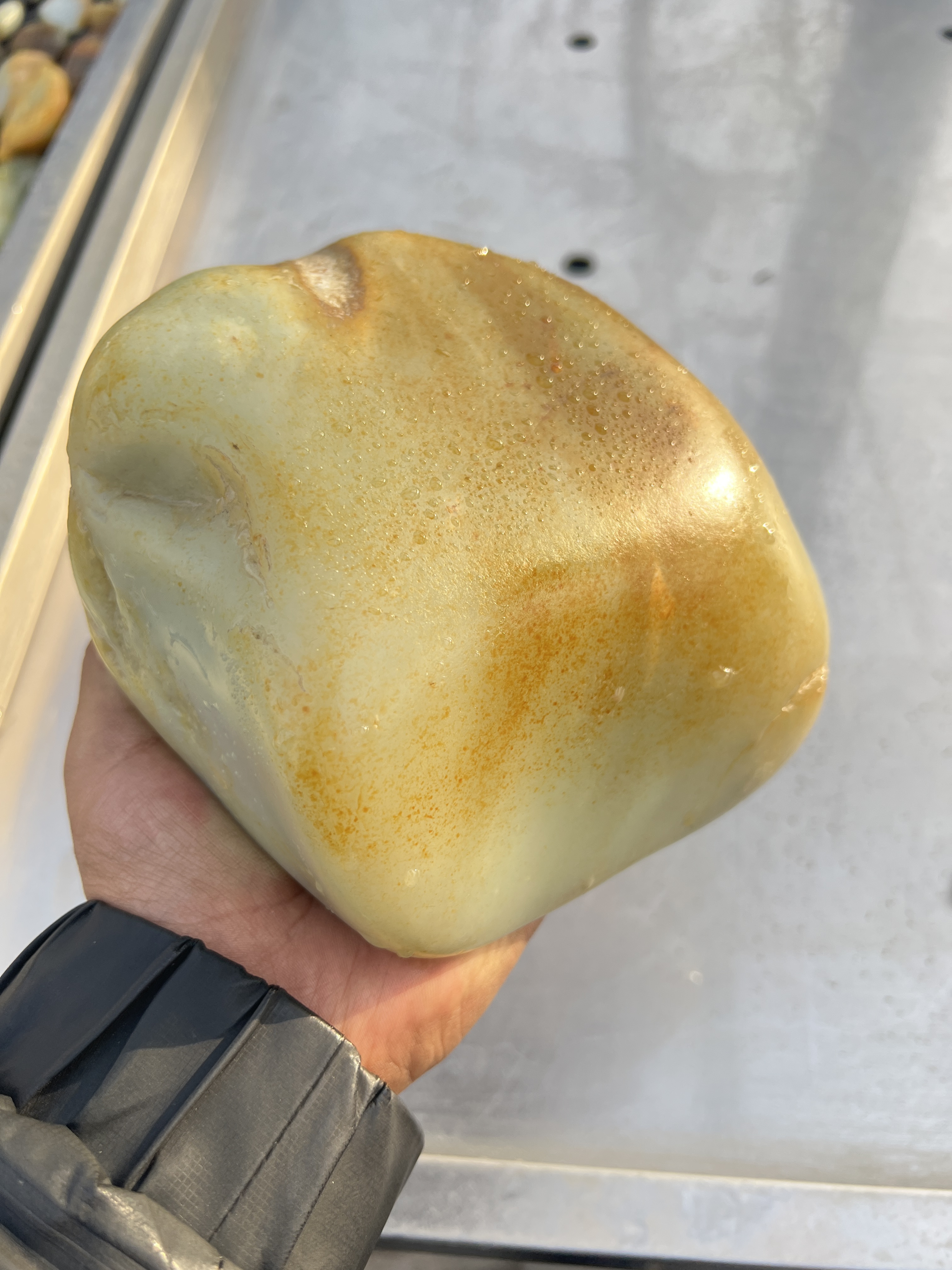 新疆和田玉天然原石