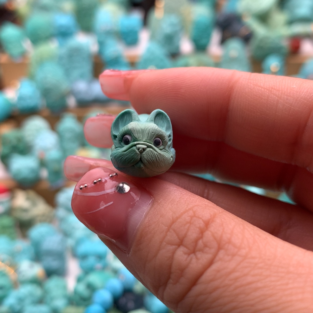 绿松石颈饰未镶嵌一*