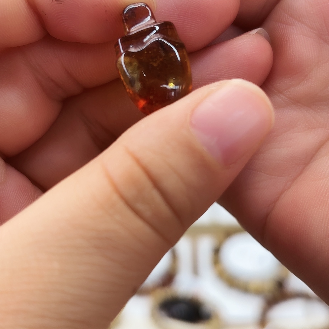 琥珀未镶嵌裸石大