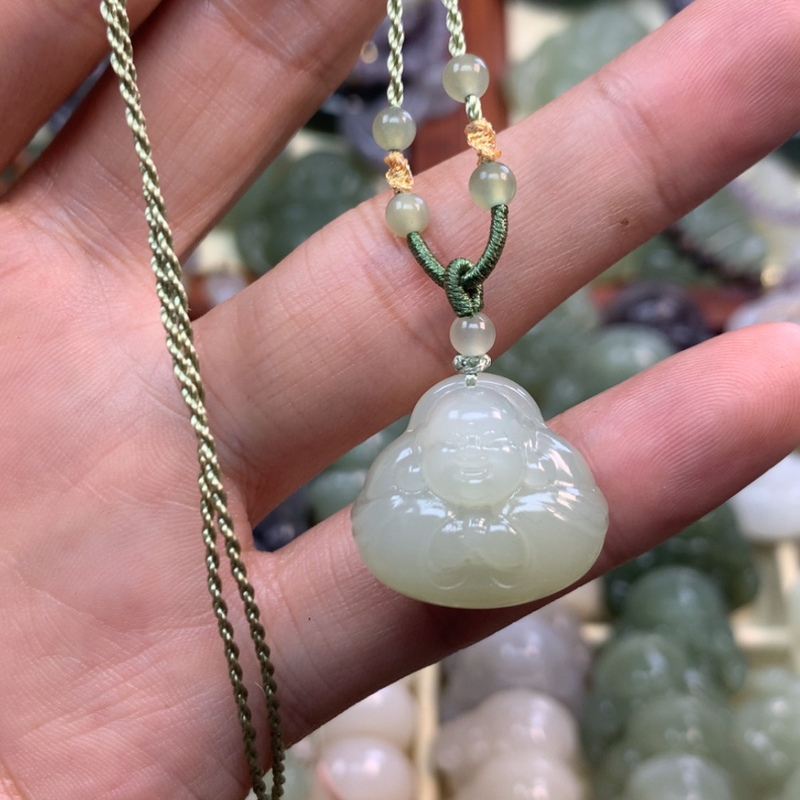 【闪购商品】颈饰未镶嵌和田玉