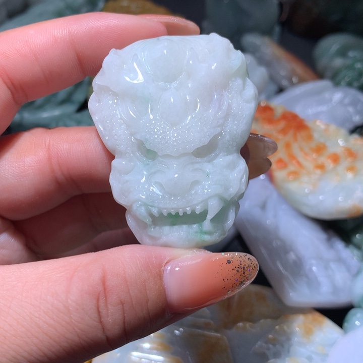 翡翠未镶嵌颈饰保真天然A货翡翠