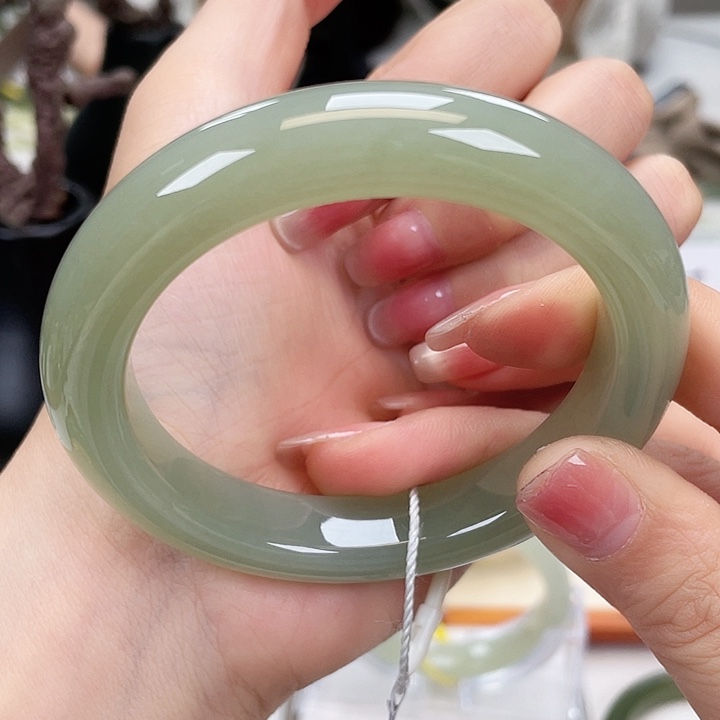 和田玉手镯5758未镶嵌