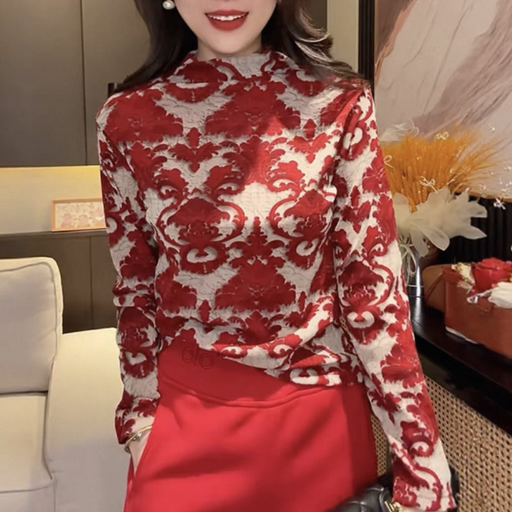 法式复古碎花长袖t恤女春季2026新款修身显瘦内搭打底衫外穿上衣