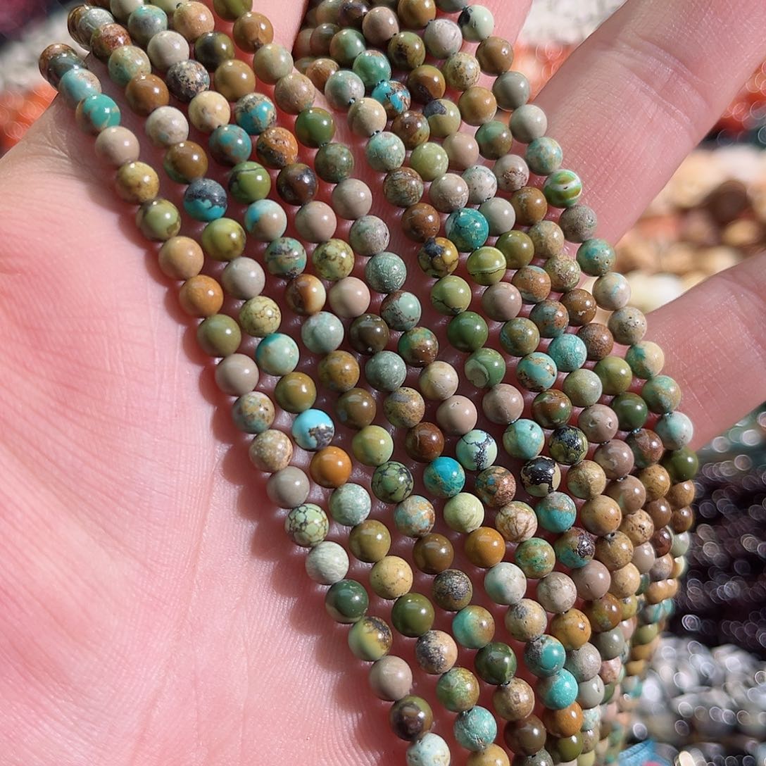 玛瑙/玉髓未镶嵌珠宝半成品湖北石一条5mm