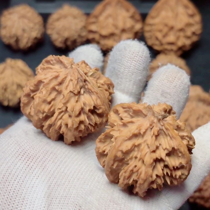 文玩核桃把件我**人秦岭灯笼18