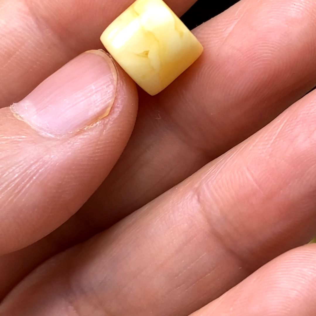 裸石琥珀未镶嵌ᑋ****丶微瑕直筒