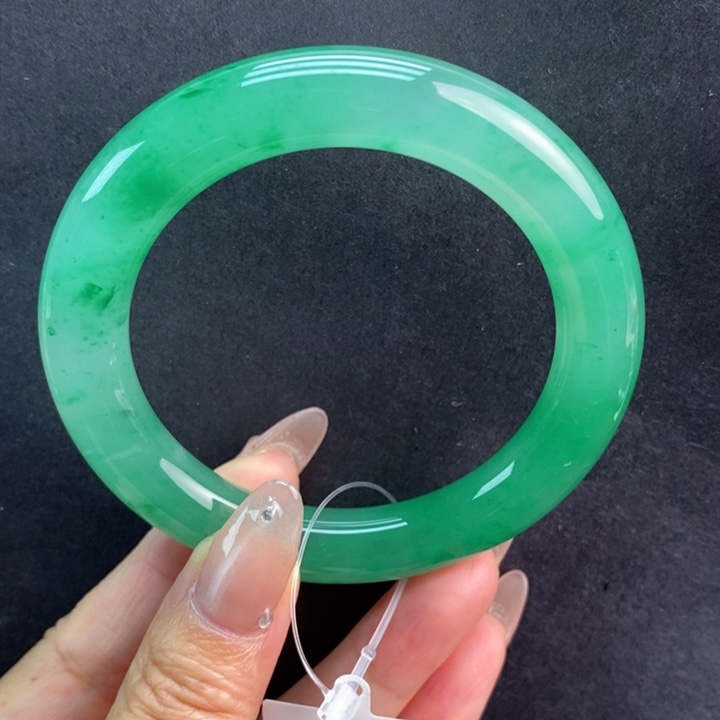 石英质玉手镯未镶嵌开**w