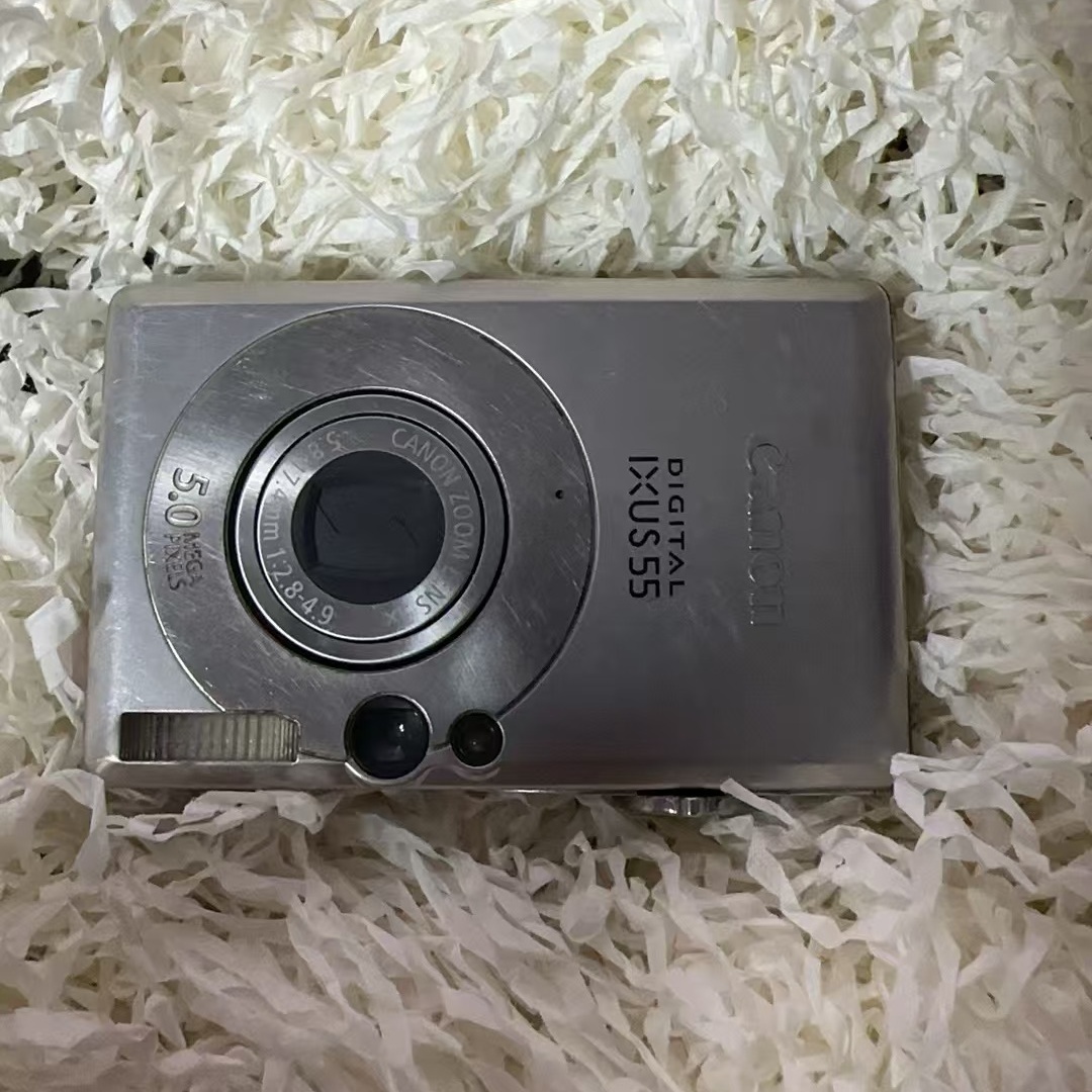 95新 Canon/佳能 IXUS55银色500万像素3倍变焦