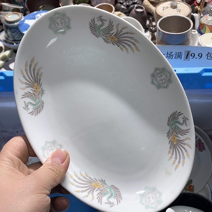 瓷片在完善的服务质量方面非常