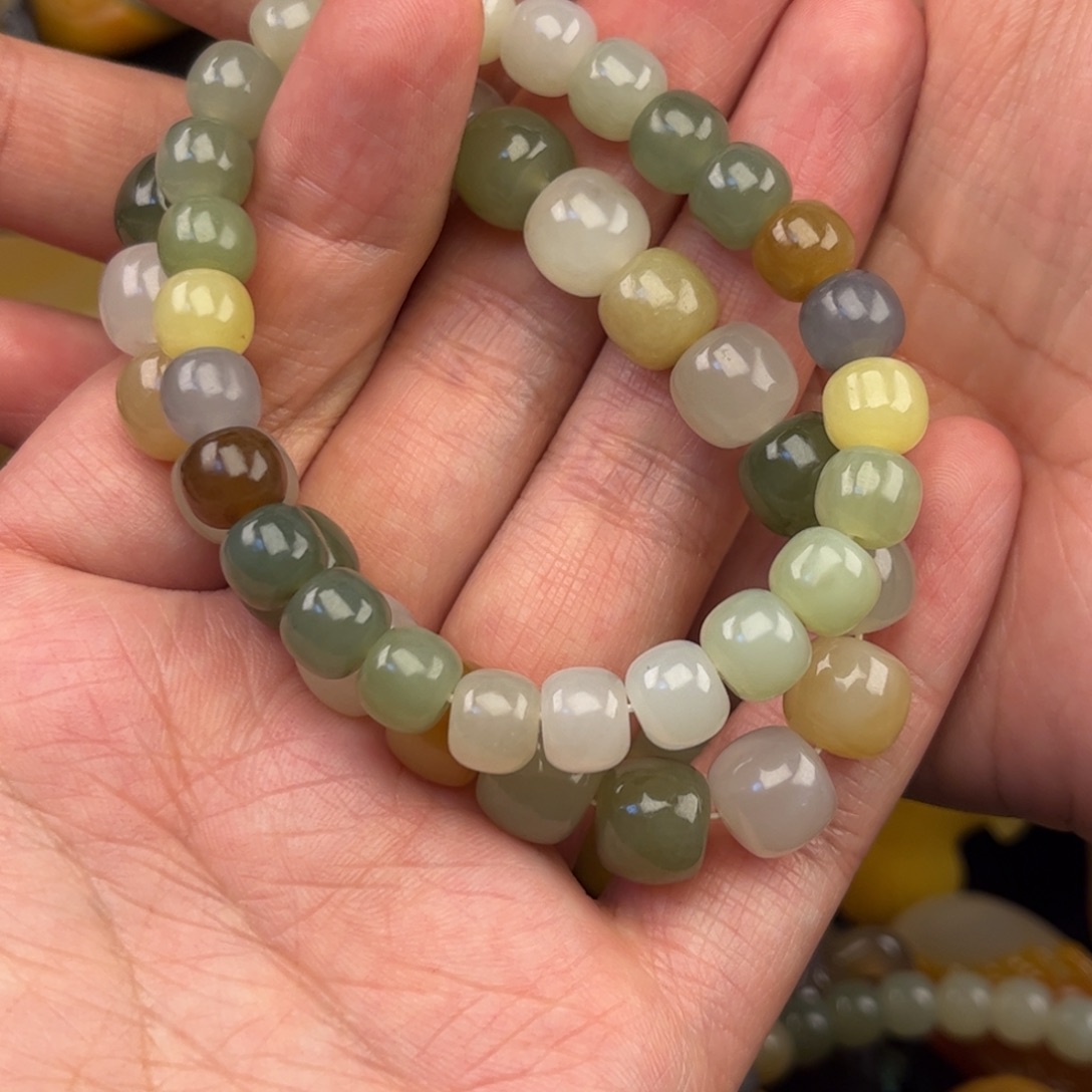 小***头和田玉未镶嵌手链