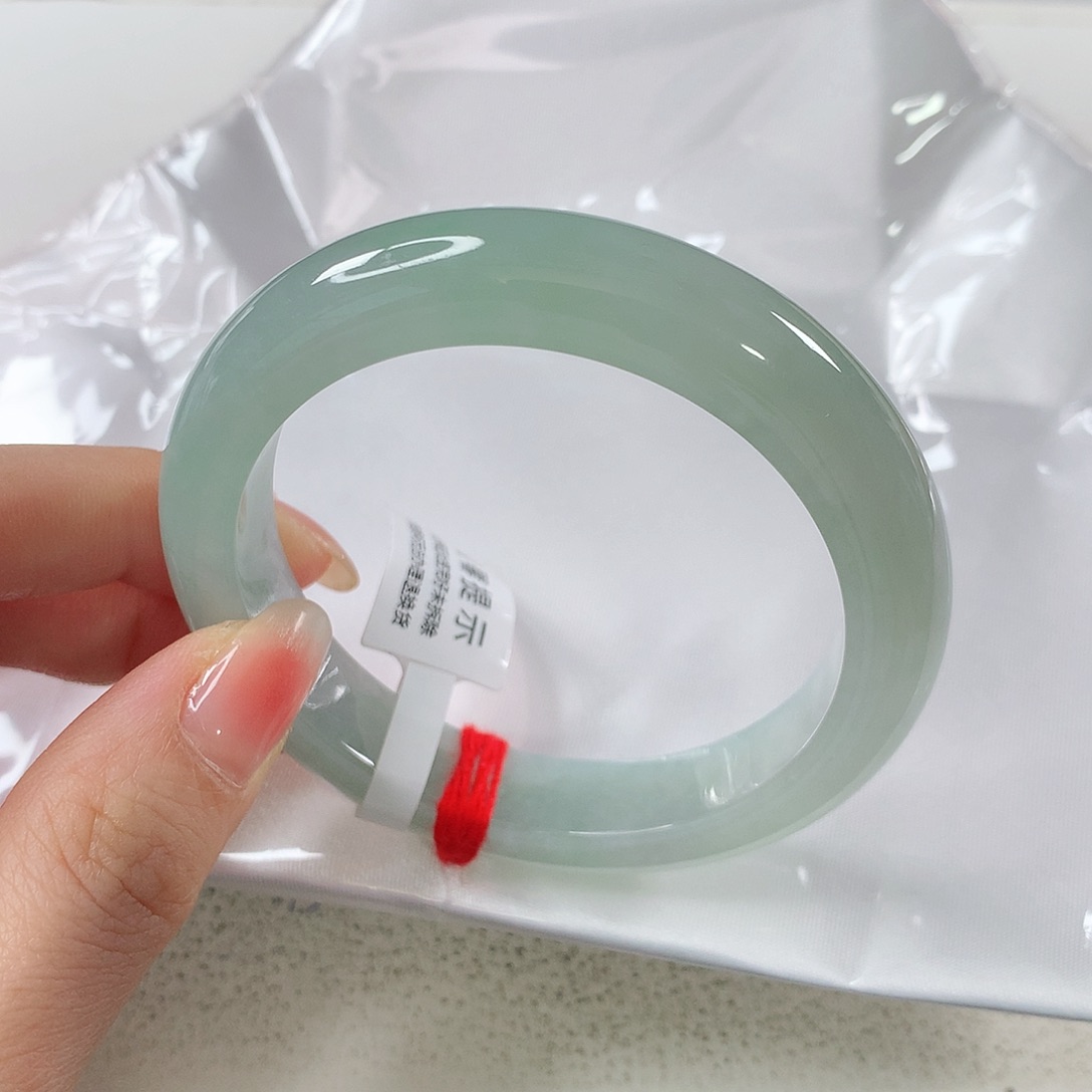 翡翠手镯未镶嵌 正圈⑨⑨