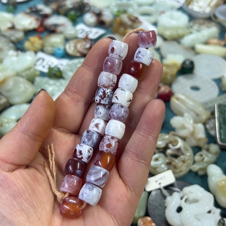 玛瑙/玉髓颈饰未镶嵌