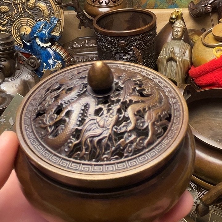 精美铜器批发档口