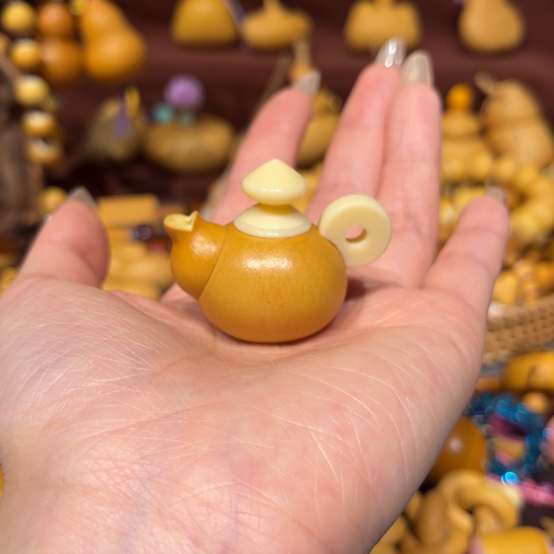 骨料镶口手工小茶壶