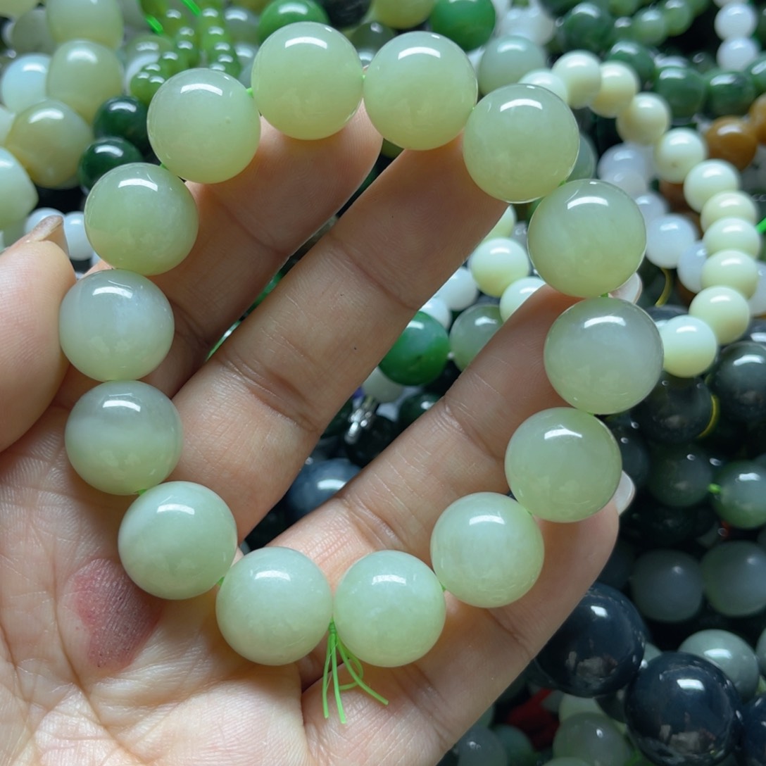 和田玉手链未镶嵌