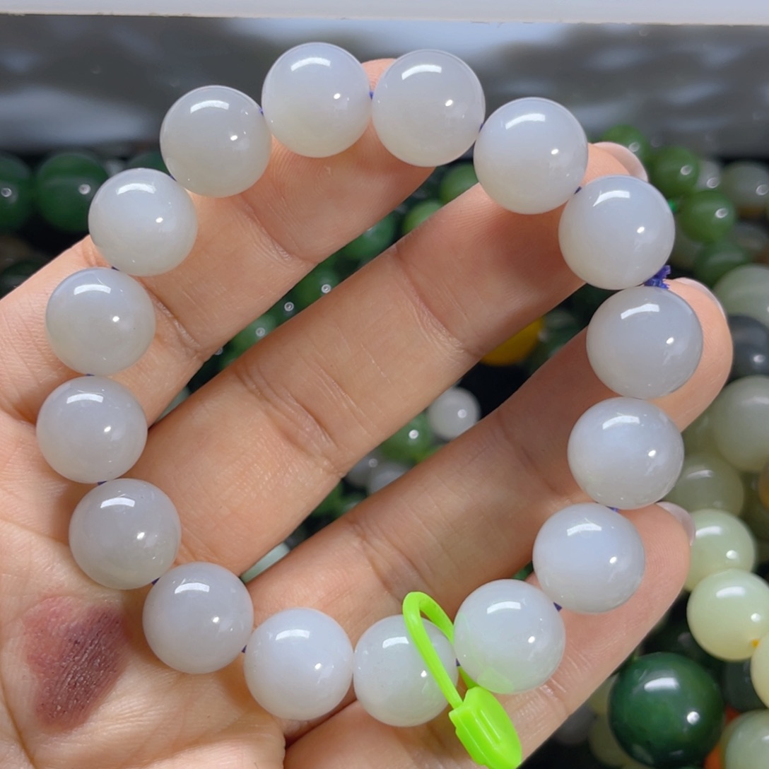 手链未镶嵌和田玉