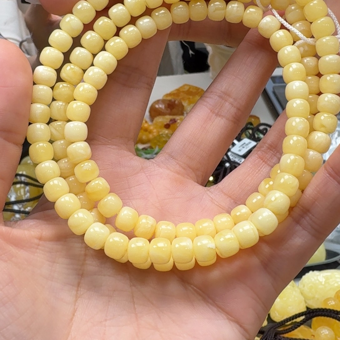 琥珀颈饰未镶嵌吊坠