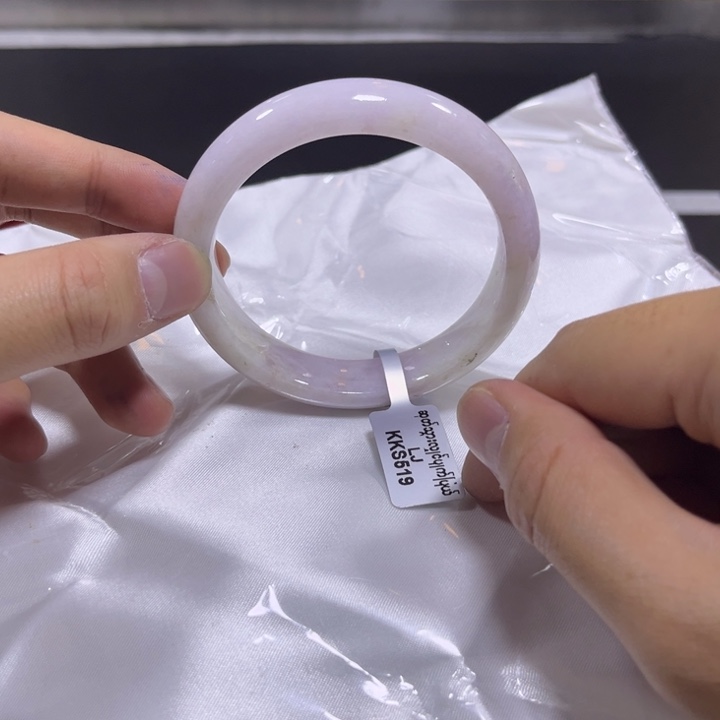 翡翠手镯未镶嵌天然a货翡翠多样性发货