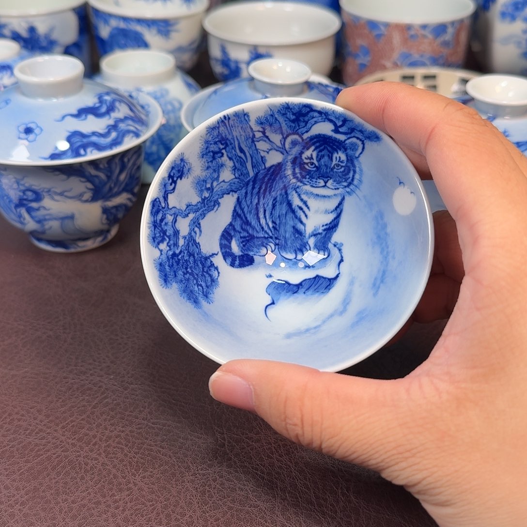 陕***总现代景德镇陶瓷杯