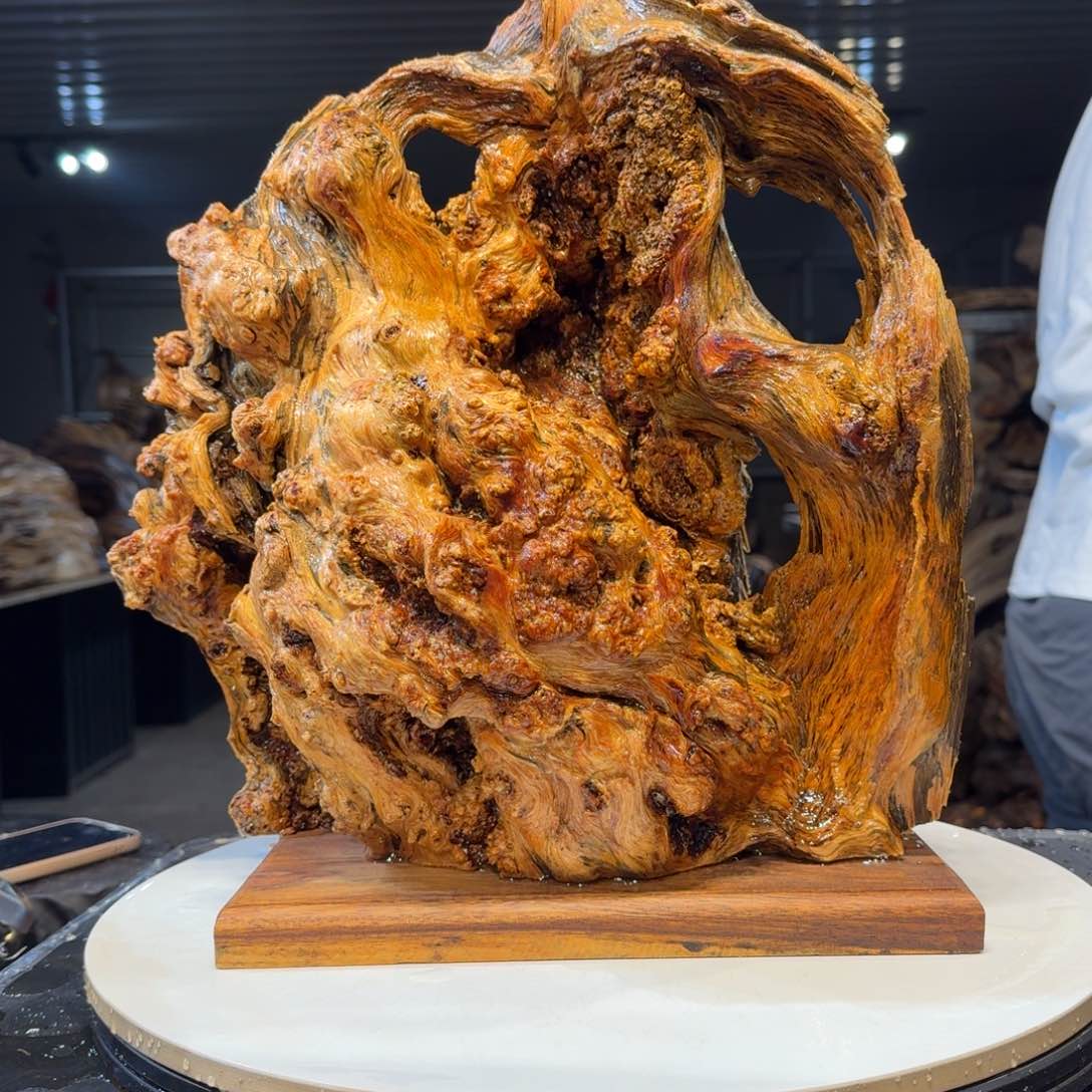 木R****t王一刀琥珀木27