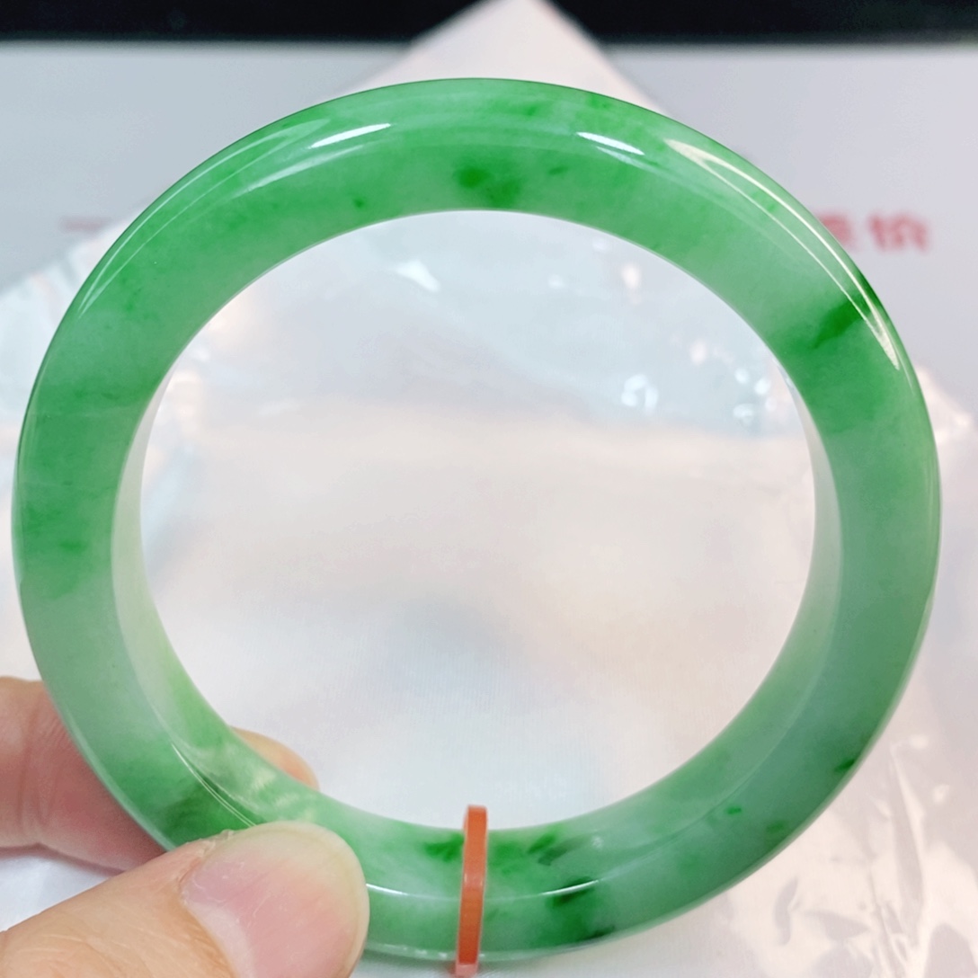 翡翠手镯未镶嵌慧55.5圈口正圈