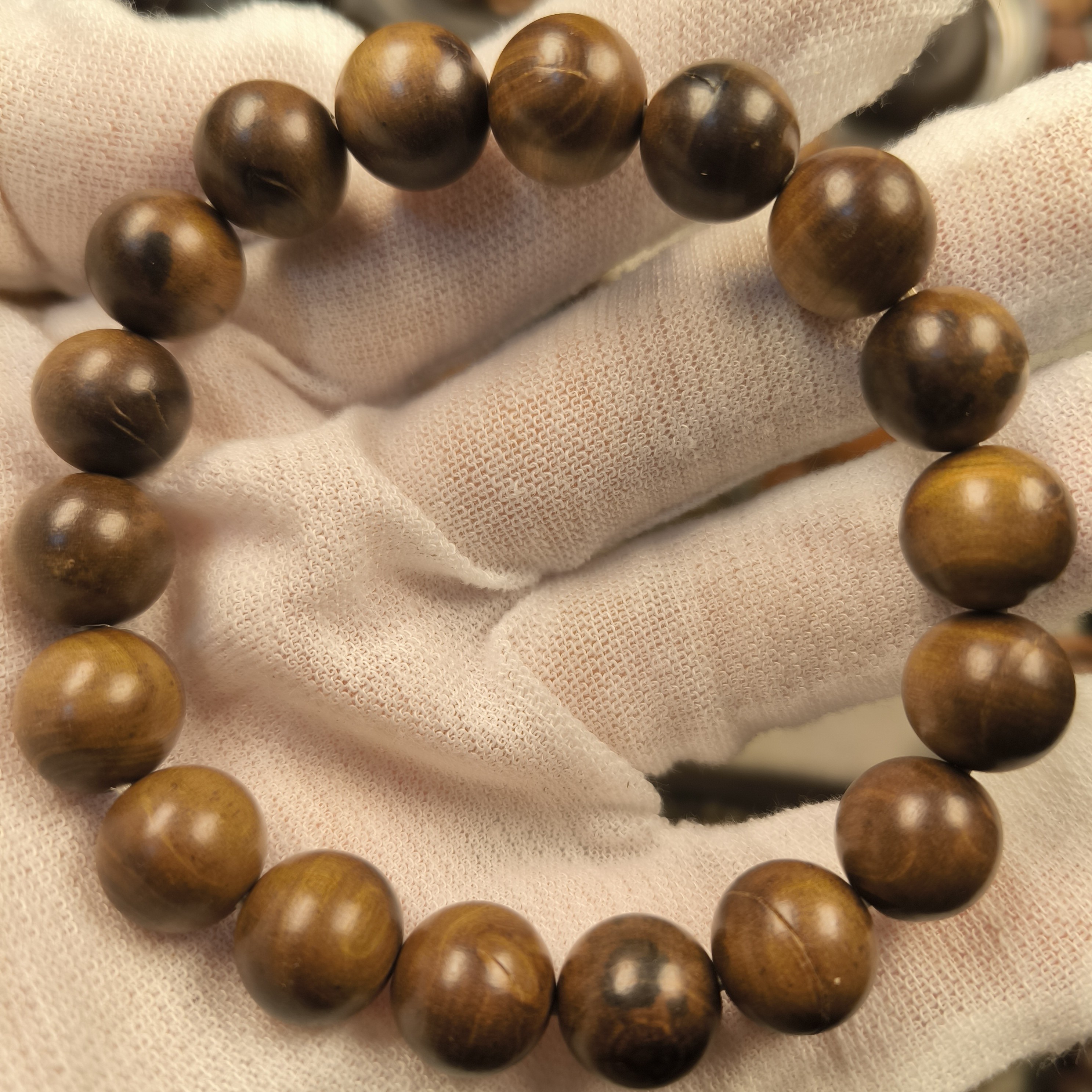 印度正区迈索尔老山檀奶香味1.2瑕疵品随机任发其一