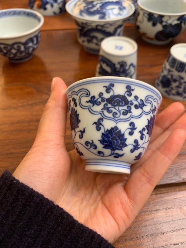 松风馆缠枝莲花神杯