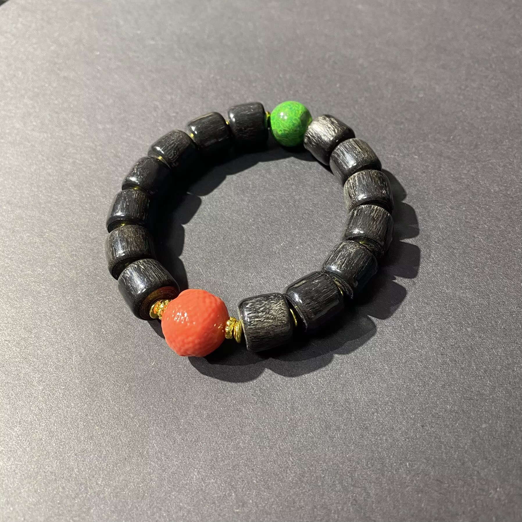 非金属珐琅手链 J5922   精选新款百搭黑色圆柱拉丝纹手链