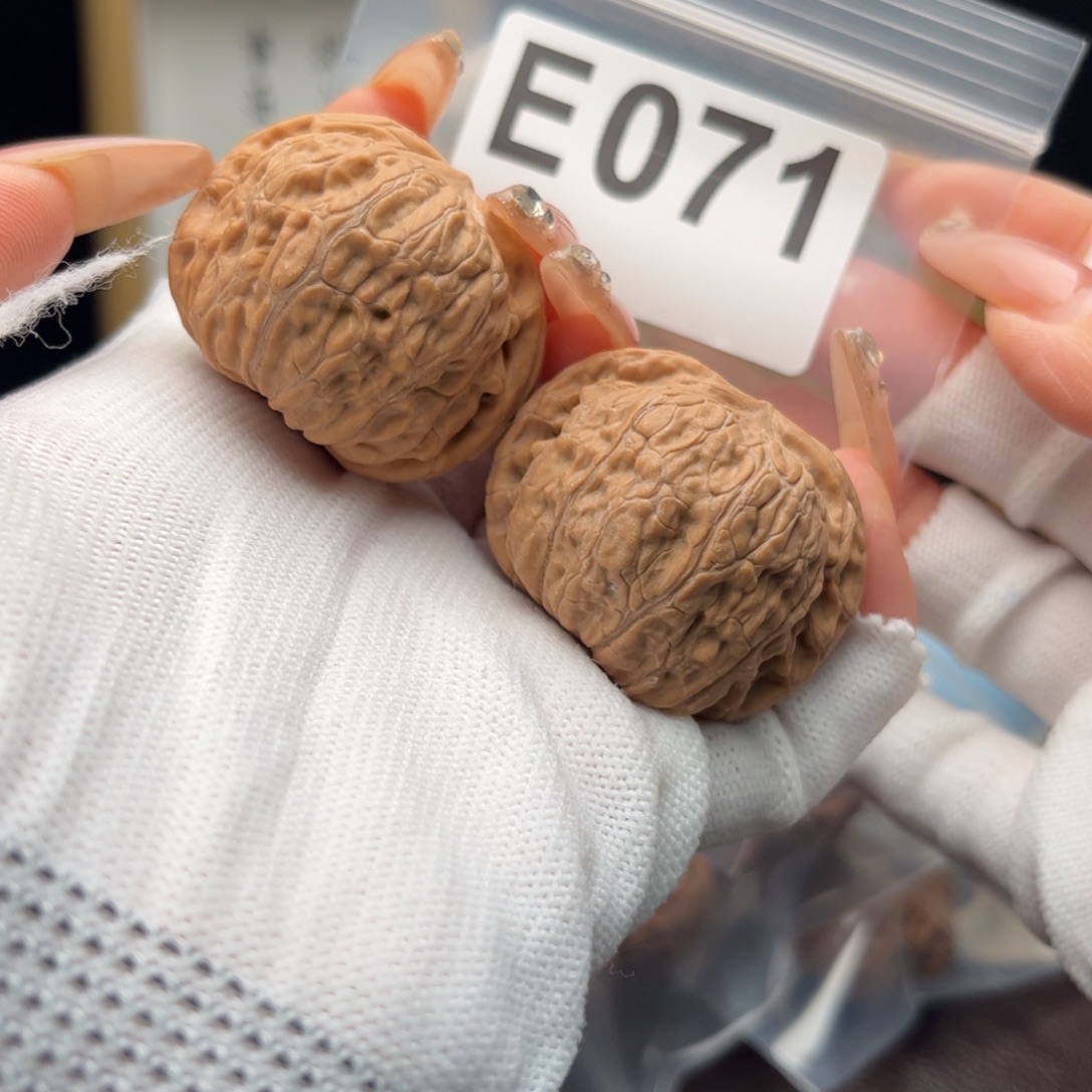 文玩核桃把件39平底锅e071