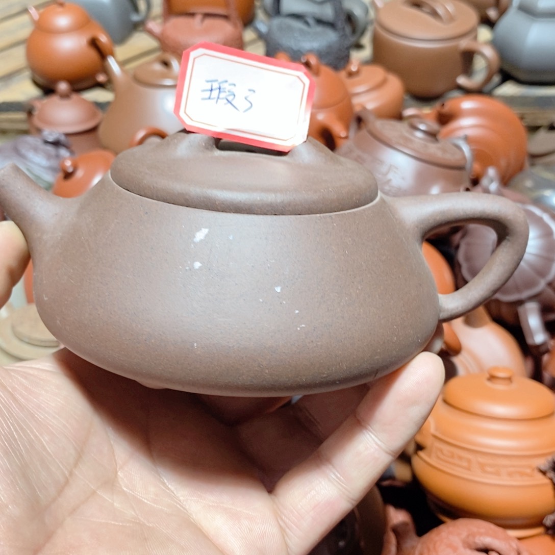 紫砂茶壶欢迎各位光临惠顾