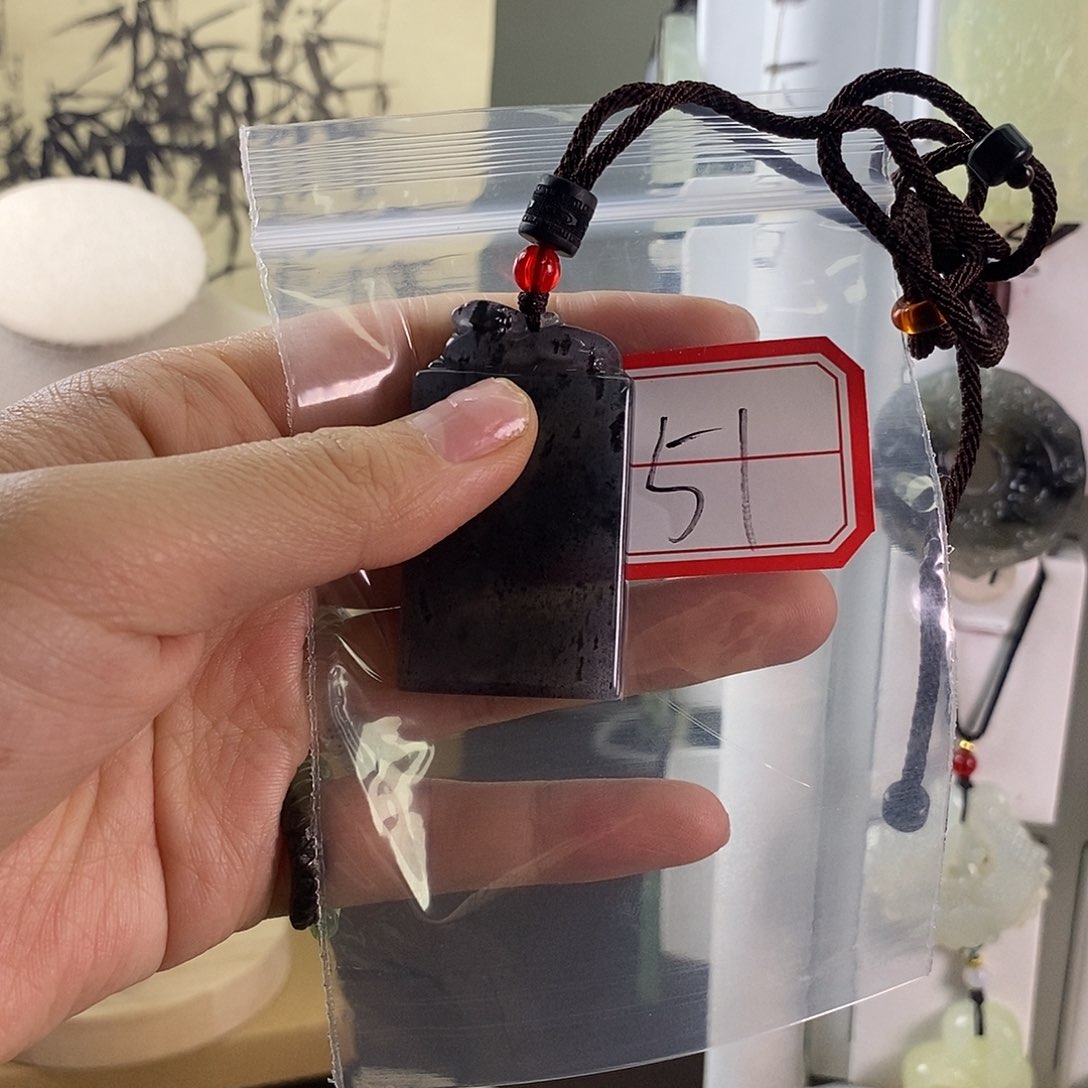 和田玉颈饰未镶嵌洛*51